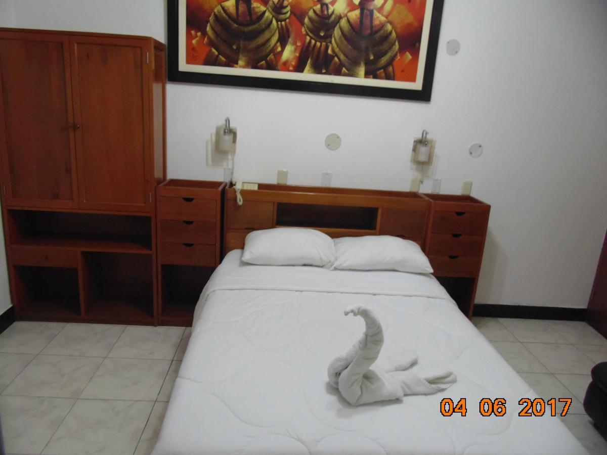 Hotel Bayovar Piura Exterior photo